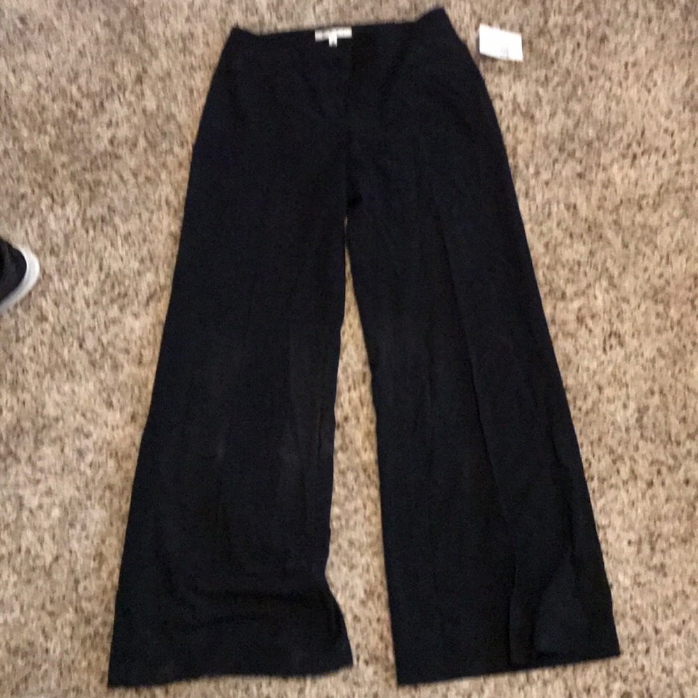 NWOT CAbi New Lauren Trousers